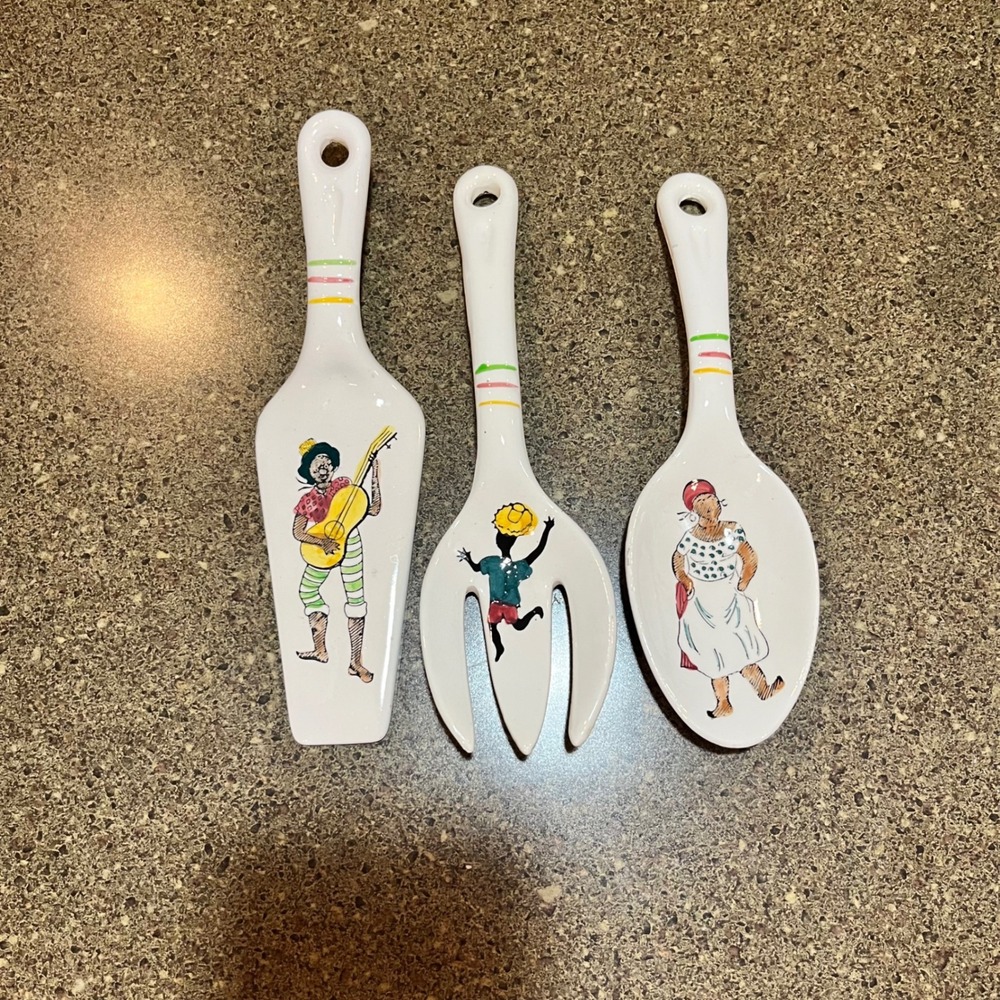 Vintage Ceramic Kitchen Utensils Wall Decor Hanging Set, Japan Folk‎ Art